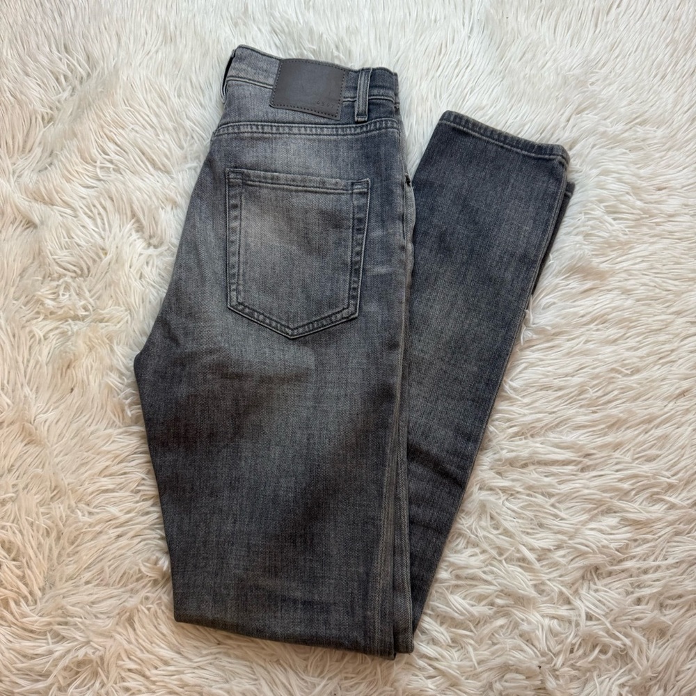 6397 High Jeans Size 26 Made in Italy
Organic Cotton Elastane Blend Inseam 31"